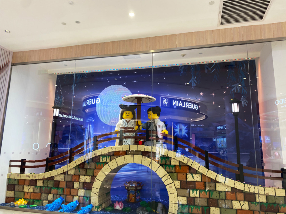 杭州樂(lè)高店白素貞許仙打傘積木